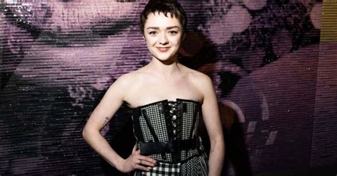 maisie williams net worth|Heres How Maisie Williams aka Arya Stark From。